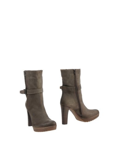 ZOOM MANAS - Ankle boots