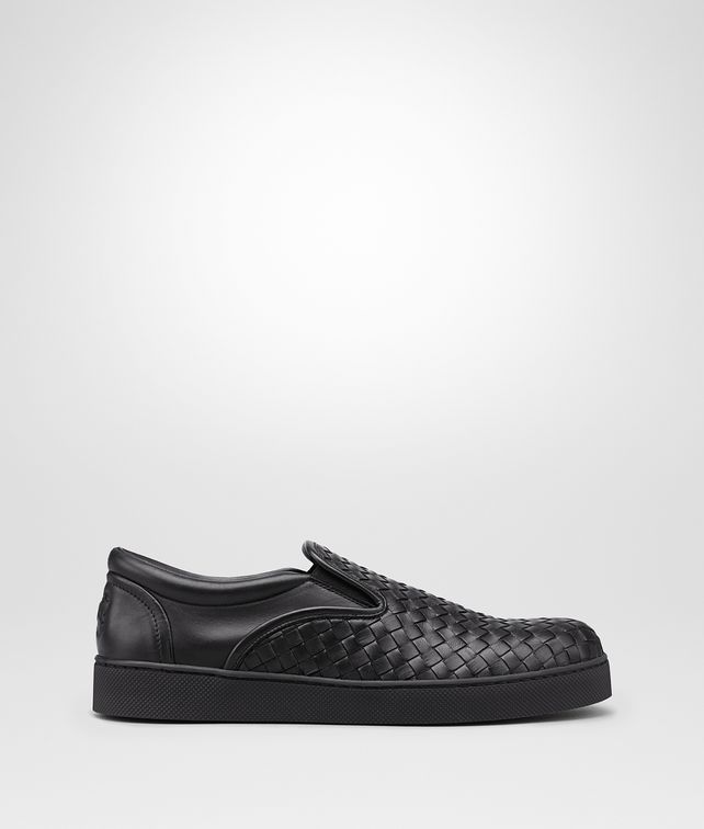 BOTTEGA VENETA DODGER SNEAKER IN NERO INTRECCIATO NAPPA Sneaker or Sandal U fp