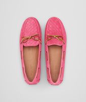 Bottega Veneta® Rosa Shock Intrecciato Suede mocassin Bottega Veneta® Rosa Shock Intrecciato Suede mocassin