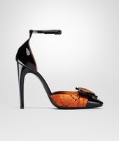 Bottega Veneta® NERO SUN CHRYSANTHEMUM SHANTUNG JACQUARD SANDAL Bottega Veneta® NERO SUN CHRYSANTHEMUM SHANTUNG JACQUARD SANDAL