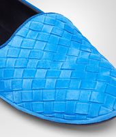 Bottega Veneta® SIGNAL BLUE Intrecciato Suede OUTDOOR SLIPPER Bottega Veneta® SIGNAL BLUE Intrecciato Suede OUTDOOR SLIPPER