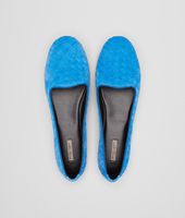Bottega Veneta® SIGNAL BLUE Intrecciato Suede OUTDOOR SLIPPER Bottega Veneta® SIGNAL BLUE Intrecciato Suede OUTDOOR SLIPPER