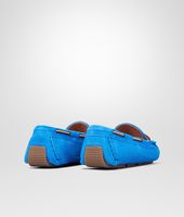 Bottega Veneta® MOKASSIN AUS WILDLEDER INTRECCIATO SIGNAL BLUE Bottega Veneta® MOKASSIN AUS WILDLEDER INTRECCIATO SIGNAL BLUE