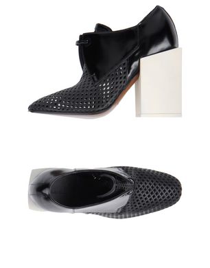 BALENCIAGA - Laced shoes
