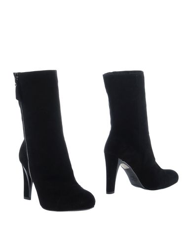 ZOOM STUART WEITZMAN - Ankle boots
