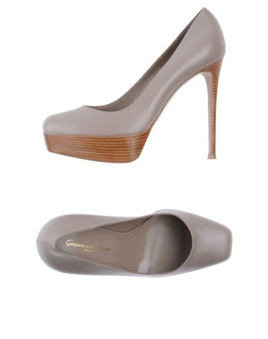 ZOOM GIANVITO ROSSI - Pump