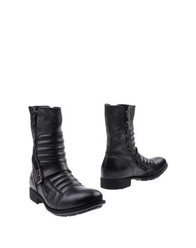 ZOOM PAWELK'S - Boots