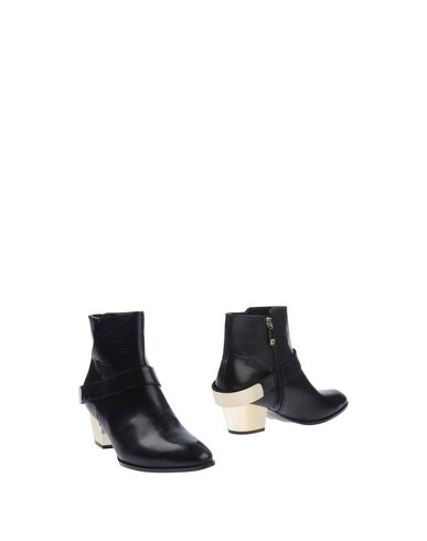 ZOOM GUESS - Ankle boot