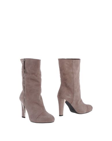 ZOOM STUART WEITZMAN - Ankle boots