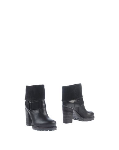ZOOM VIC - Ankle boot