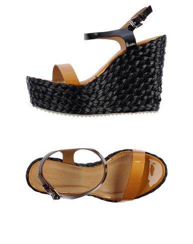 ZOOM HOSS INTROPIA - Sandals