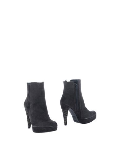 ZOOM STUART WEITZMAN - Ankle boots
