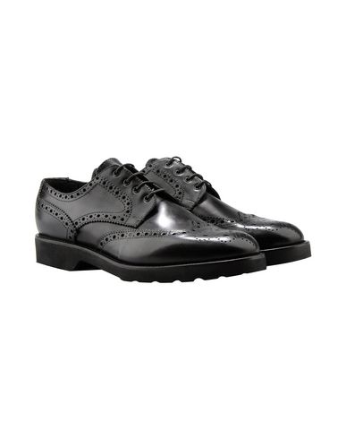 ZOOM 8 - Laced shoes