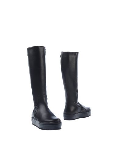 ZOOM BOTTICELLI LIMITED - Boots