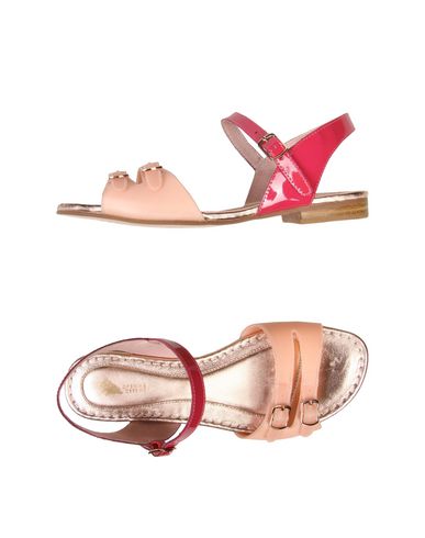 ZOOM OPENING CEREMONY - Sandals
