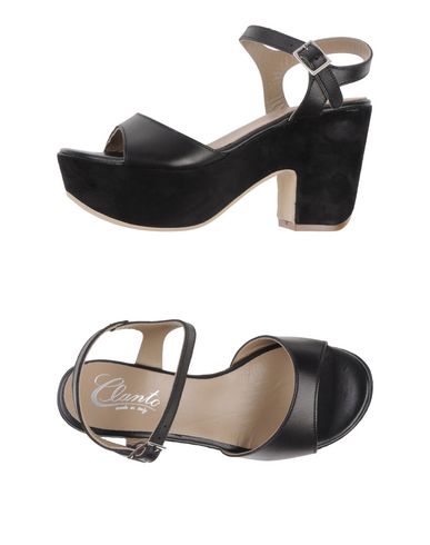 ZOOM CLANTO - Sandals