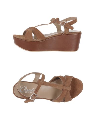 ZOOM CLANTO - Sandals