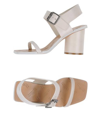 Сандалии MAISON MARGIELA 22