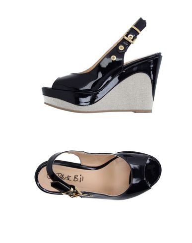 Сандалии  - Черный цвет