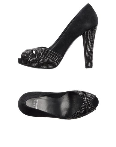 Туфли STUART WEITZMAN