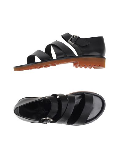 Сандалии  - Черный цвет