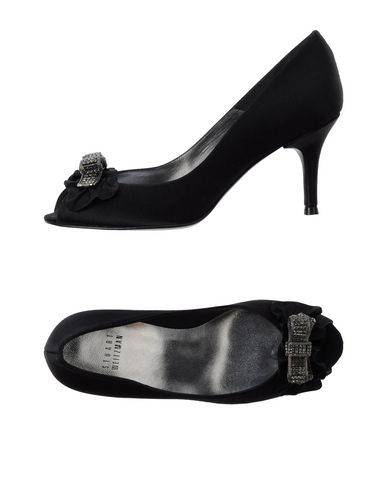 Туфли STUART WEITZMAN