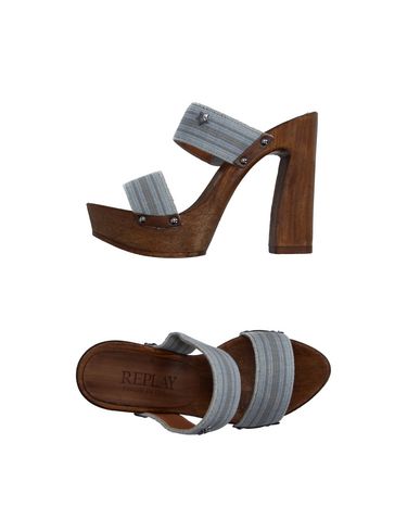 Сабо  - Небесно-голубой цвет