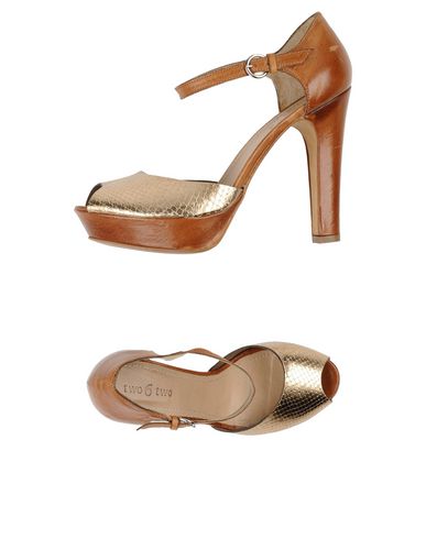 Сандалии TWO 6 TWO SHOES