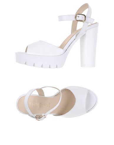 Сандалии  - Белый цвет