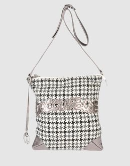 COCCINELLE - TASCHEN - Grosse Stofftaschen - bei YOOX.COM