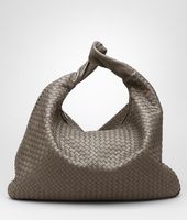 Bottega Veneta® Intrecciato Nappa Maxi Veneta Bottega Veneta® Intrecciato Nappa Maxi Veneta