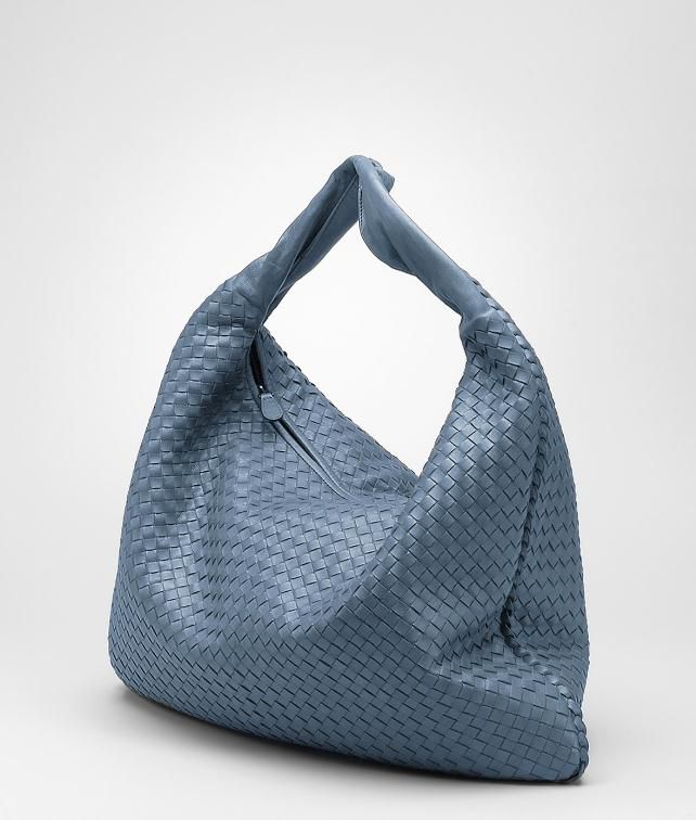 BOTTEGA VENETA Intrecciato Nappa Maxi Veneta Shoulder or hobo bag D fp