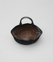 Bottega Veneta® 73 Tasche aus Nappaleder Intrecciato Nero Bottega Veneta® 73 Tasche aus Nappaleder Intrecciato Nero