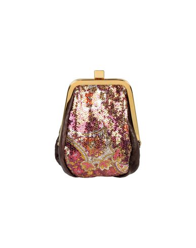 ZOOM COLLECTION PRIVĒE L'UX? - Clutch