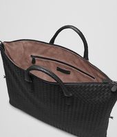 Bottega Veneta® Wandelbare Tasche aus Nappaleder Intrecciato Nero Bottega Veneta® Wandelbare Tasche aus Nappaleder Intrecciato Nero