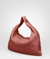 Bottega Veneta® Große Veneta aus Nappaleder Intrecciato Brique Bottega Veneta® Große Veneta aus Nappaleder Intrecciato Brique