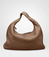 Bottega Veneta® Junior Intrecciato Nappa Large Veneta Bottega Veneta® Junior Intrecciato Nappa Large Veneta