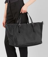 Bottega Veneta® Nero Intrecciato Nappa Tote Bottega Veneta® Nero Intrecciato Nappa Tote