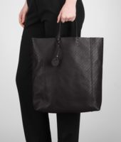 Bottega Veneta® Nero Intrecciomirage Tote Bottega Veneta® Nero Intrecciomirage Tote