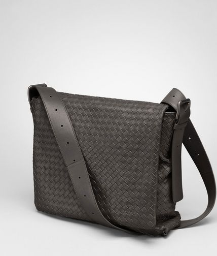BOTTEGA VENETA - Intrecciato Light Calf Cross Body Messenger