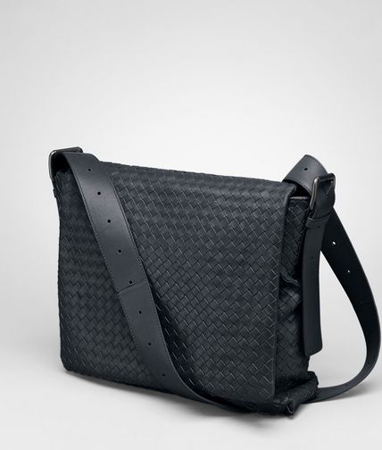 BOTTEGA VENETA - Intrecciato Light Calf Cross Body Messenger