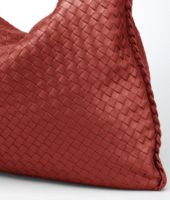 Bottega Veneta® Brique Intrecciato Nappa Maxi Veneta Bottega Veneta® Brique Intrecciato Nappa Maxi Veneta
