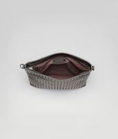 Bottega Veneta® Umhängetasche aus VN-Leder Intrecciato Shadow Bottega Veneta® Umhängetasche aus VN-Leder Intrecciato Shadow