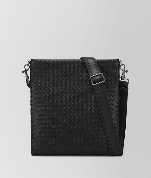 BOTTEGA VENETA LARGE MESSENGER BAG IN NERO INTRECCIATO VN Messenger Bag U fp
