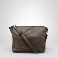 Light Calf Scolpito Cross Body Messenger - Messenger Bag - BOTTEGA VENETA - AI13 - 1610