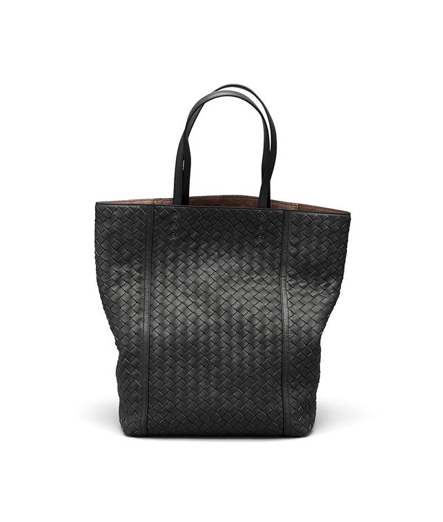 BOTTEGA VENETA TOTE BAG AUS INTRECCIATO NAPPA IN NERO Shopper D fp