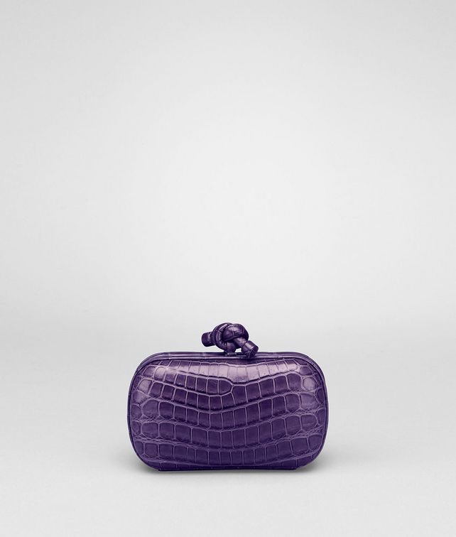 BOTTEGA VENETA POCHETTE KNOT IN COCCODRILLO PLUM Pochette D fp