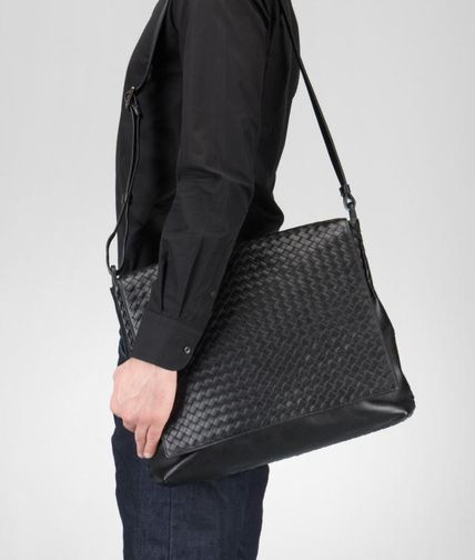 BOTTEGA VENETA - Intrecciato VN Cross Body Messenger