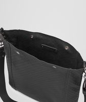 Bottega Veneta® Cross Body Bag aus Intrecciomirage Lave Bottega Veneta® Cross Body Bag aus Intrecciomirage Lave