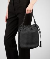 Bottega Veneta® Tasche aus Nappaleder Intrecciato Nero Bottega Veneta® Tasche aus Nappaleder Intrecciato Nero